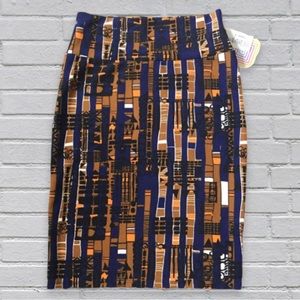 NWT Lularoe Cassie City Streets skirt | Size Small